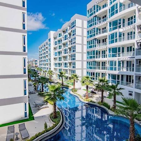 Large Luxury, Pool View, Grand Avenue, Pattaya - 202 Appartamento Esterno foto